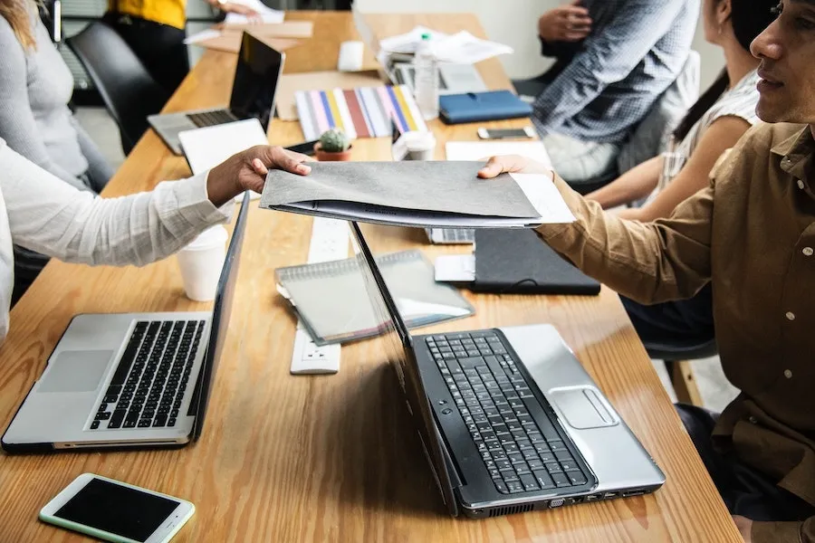 Job hunting for freelancers lies beyond submitting resumes.