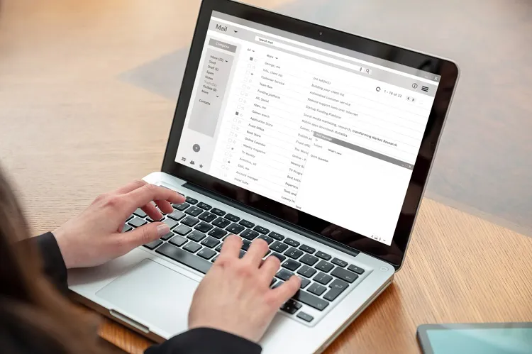 online communication while working